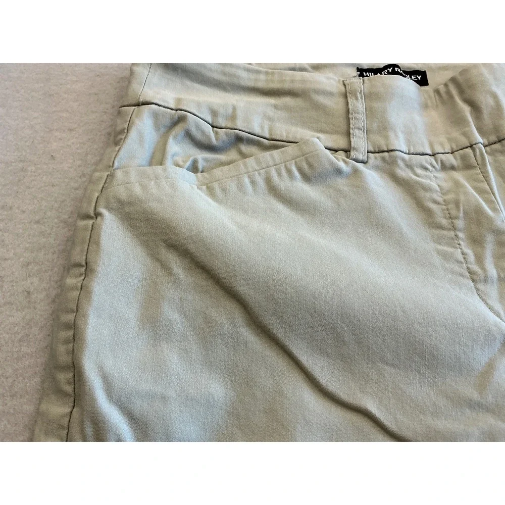 Hilary Radley Bermuda Shorts Khaki Tan Stretch Rayon Blend Size Medium‎ Casual